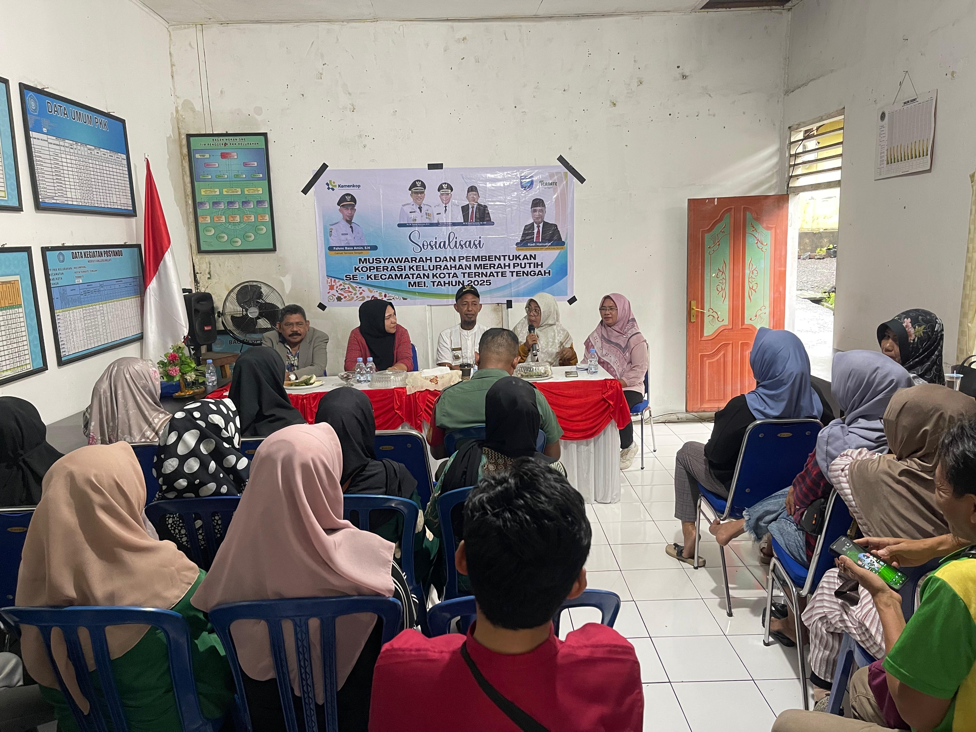 Sosialisasi Pembentukan Koperasi Merah Putih di Kelurahan Kalumpang, Ternate Tengah